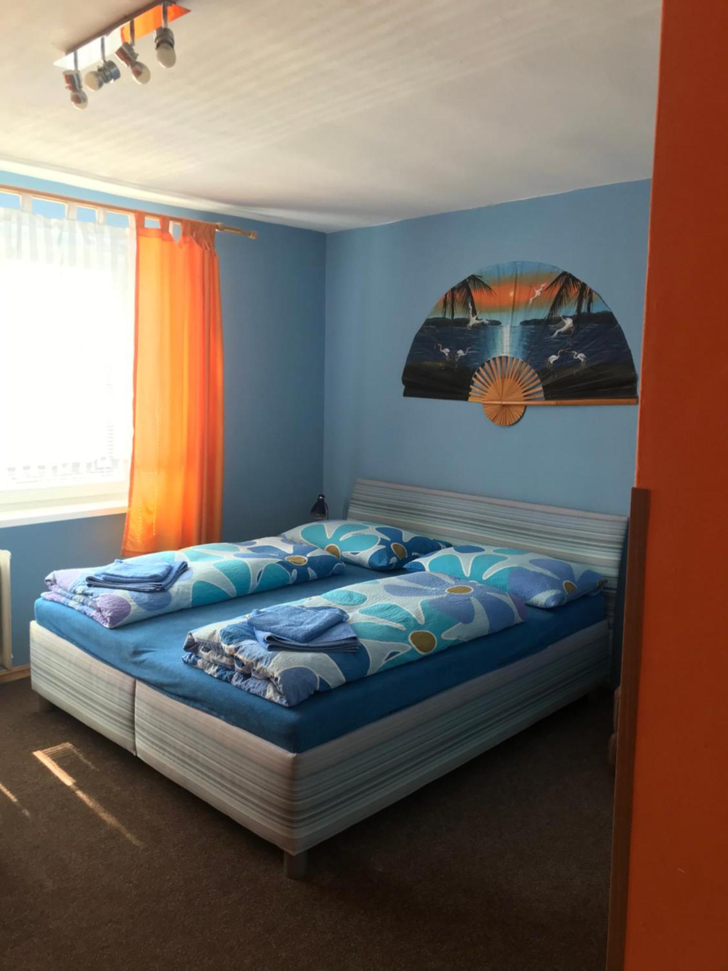 Апартаменти Housing Hella Нова Лесна Екстер'єр фото
